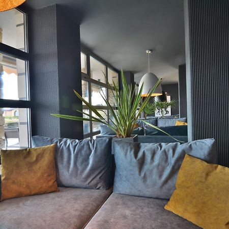 Boutique Hotel By Blacksearama Μπαλτσίκ Εξωτερικό φωτογραφία