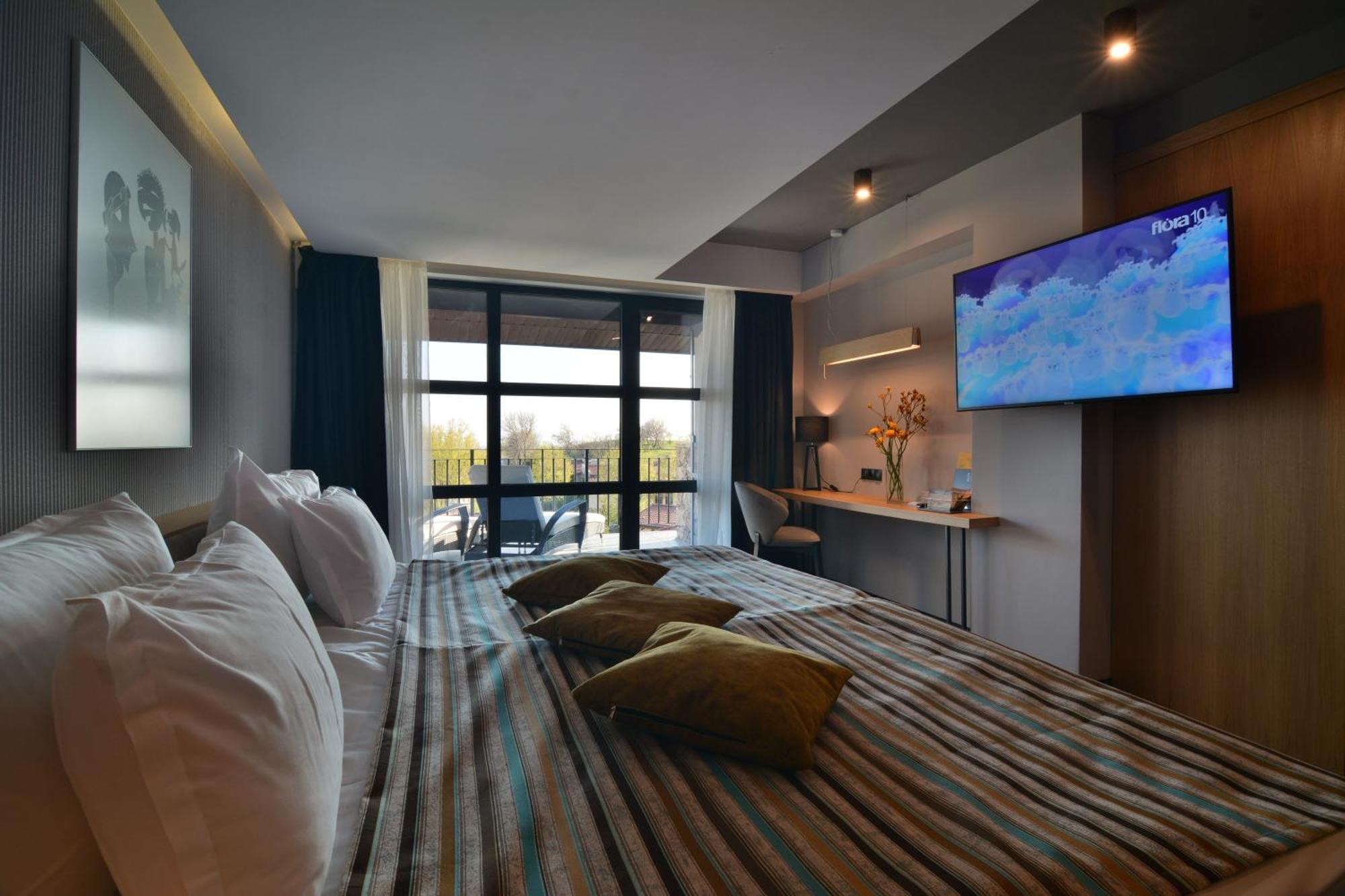 Boutique Hotel By Blacksearama Μπαλτσίκ Εξωτερικό φωτογραφία