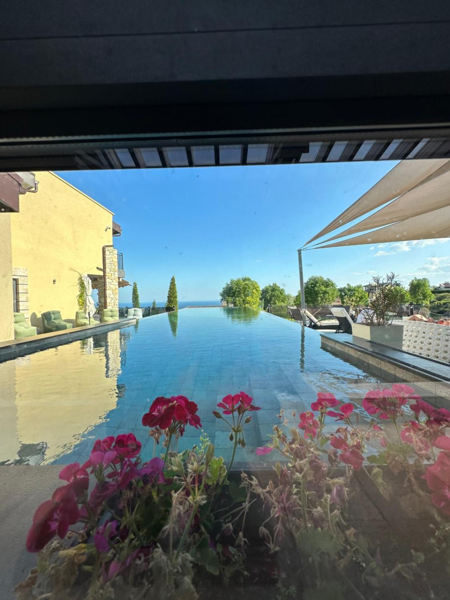 Boutique Hotel By Blacksearama Μπαλτσίκ Εξωτερικό φωτογραφία